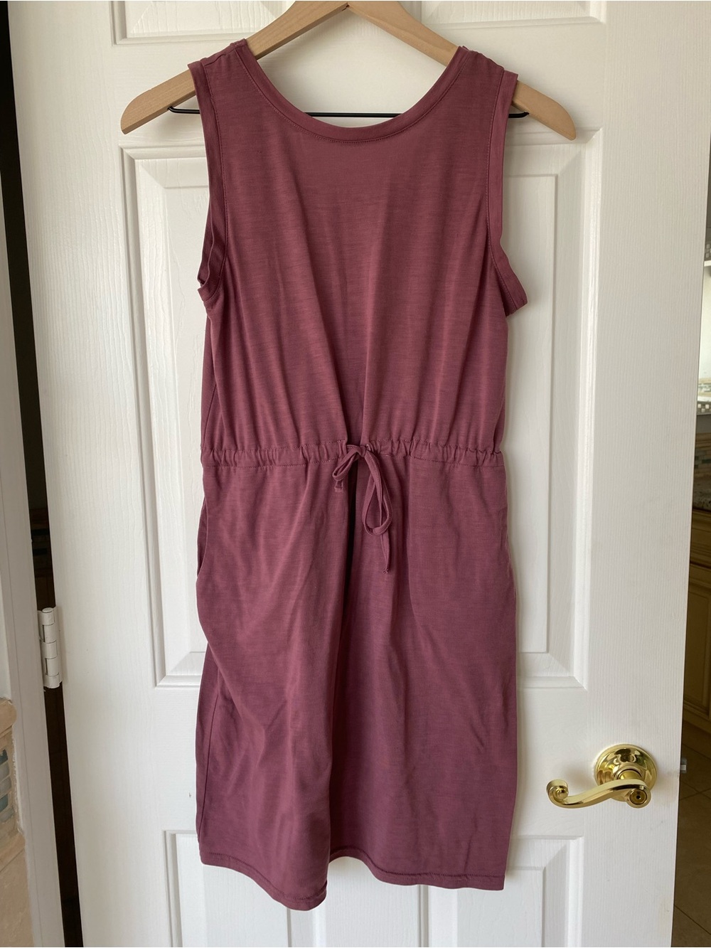 Columbia Sleeveless Drawstring Midi Dress in Mauve